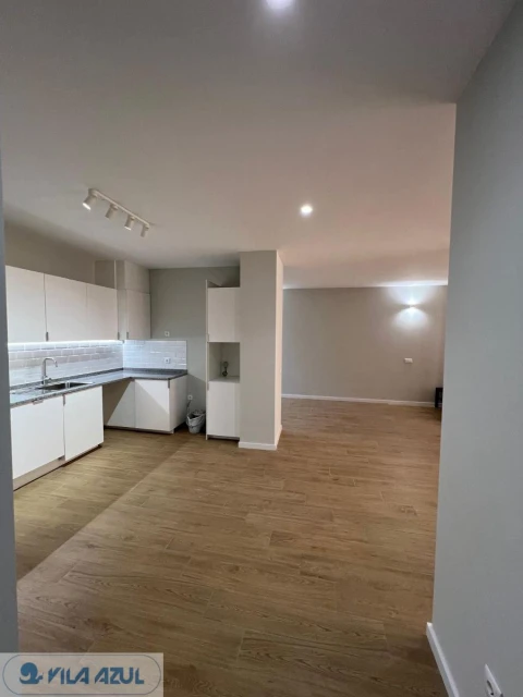 Apartamento T4 para Venda em Vilarinho das Cambas