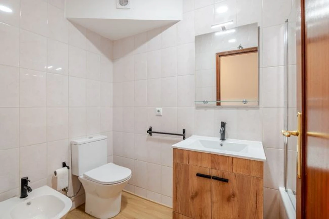 Apartamento T1 para Venda em Pedroso e Seixezelo Foto 12