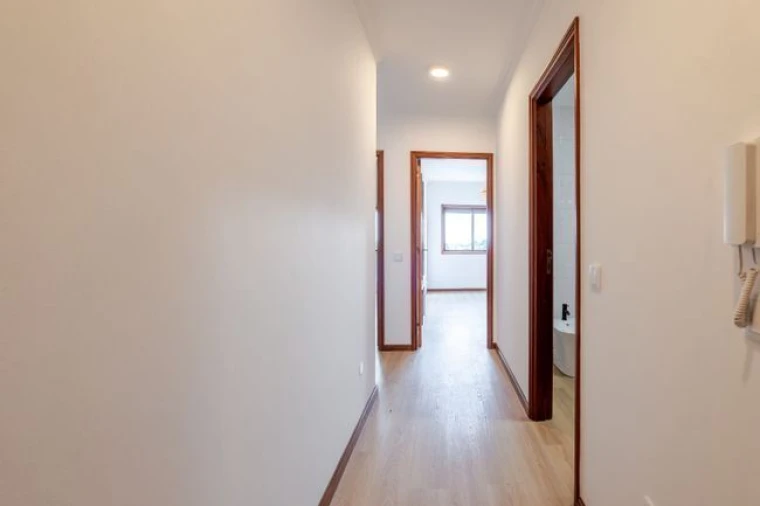 Apartamento T1 para Venda em Pedroso e Seixezelo Foto 10
