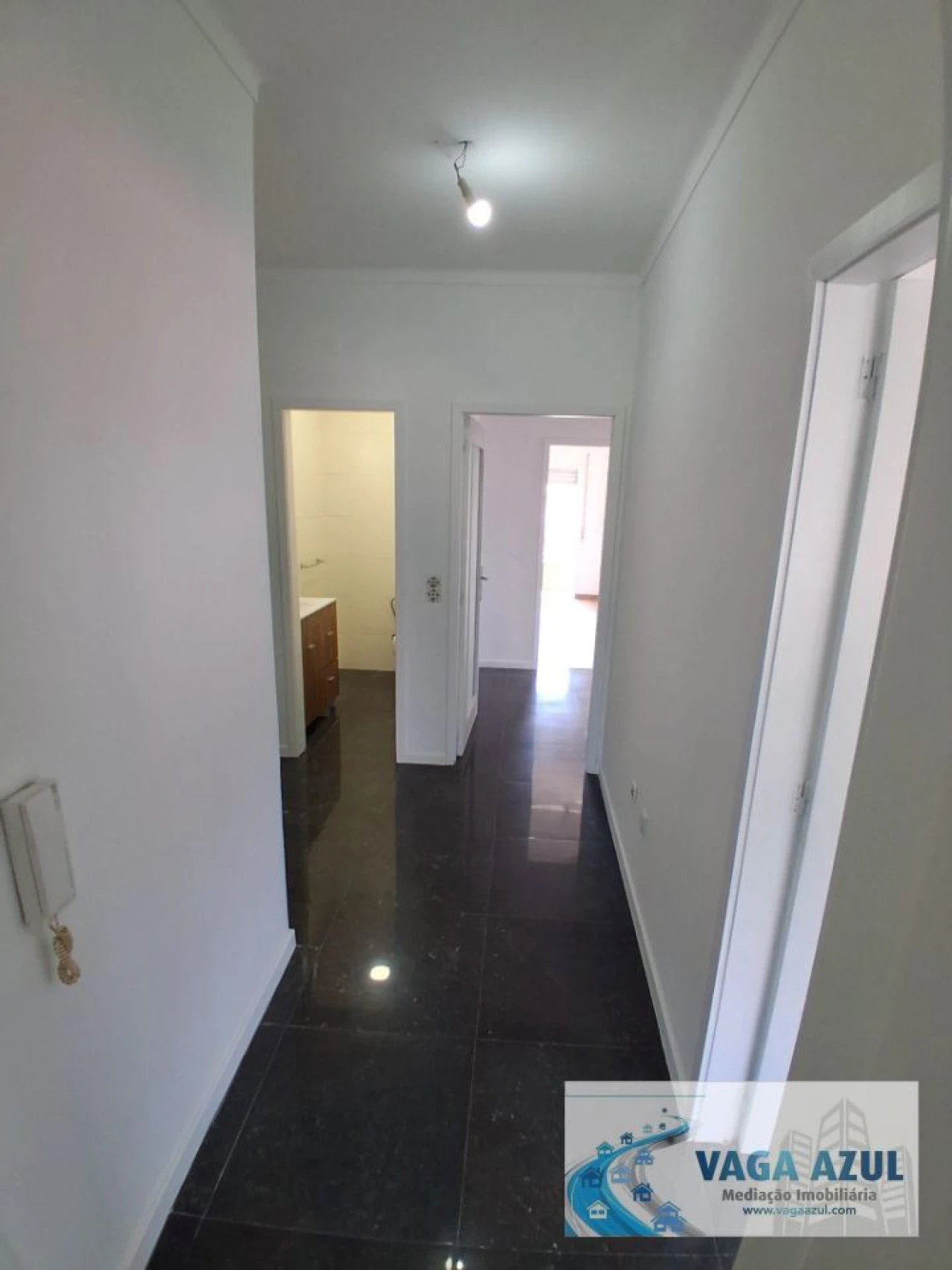 Apartamento T3 para Venda em Fânzeres e São Pedro da Cova Foto 9