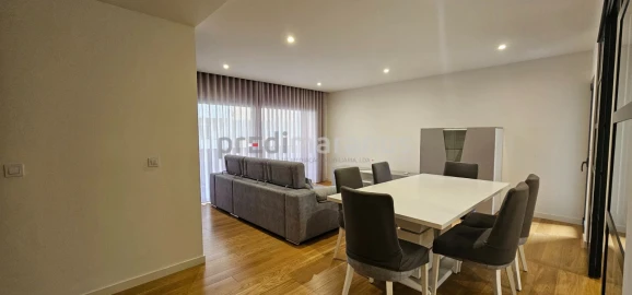 Apartamento T2 para Venda em Amarante (São Gonçalo), Madalena, Cepelos e Gatão