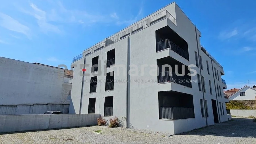Apartamento T2 para Venda em Amarante (São Gonçalo), Madalena, Cepelos e Gatão