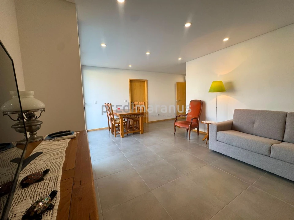 Apartamento T2 para Venda em Freixo de Cima e de Baixo Foto 7