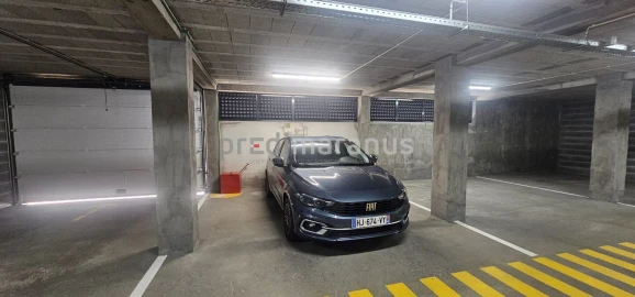 Apartamento T2 para Venda em Freixo de Cima e de Baixo
