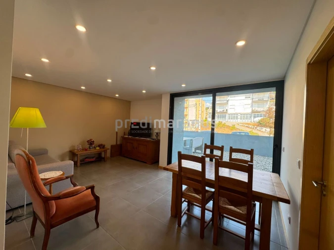 Apartamento T2 para Venda em Freixo de Cima e de Baixo Foto 6
