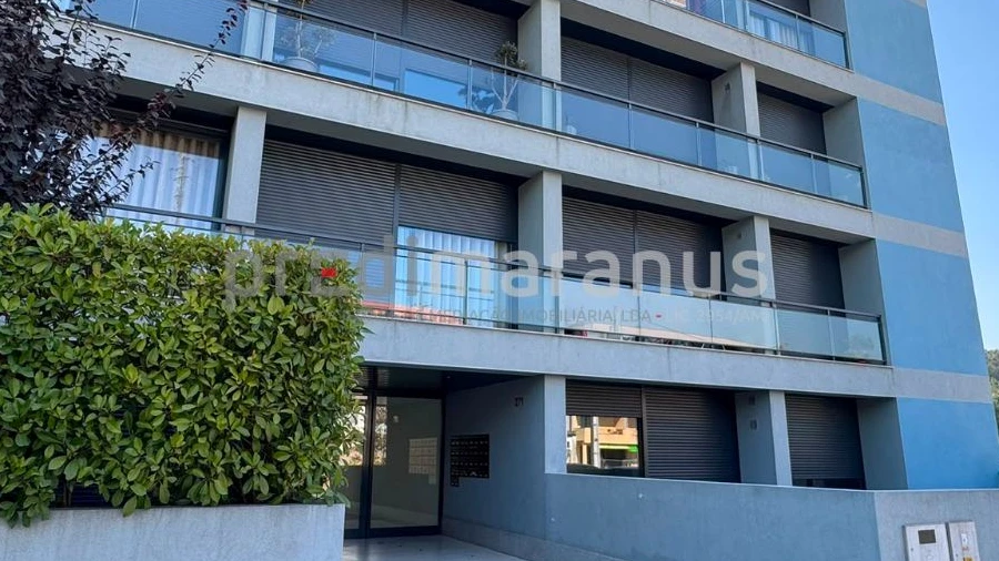 Apartamento T2 para Venda em Freixo de Cima e de Baixo