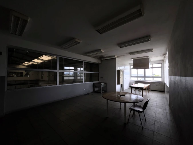 Armazém para Arrendamento em Canelas Foto 14
