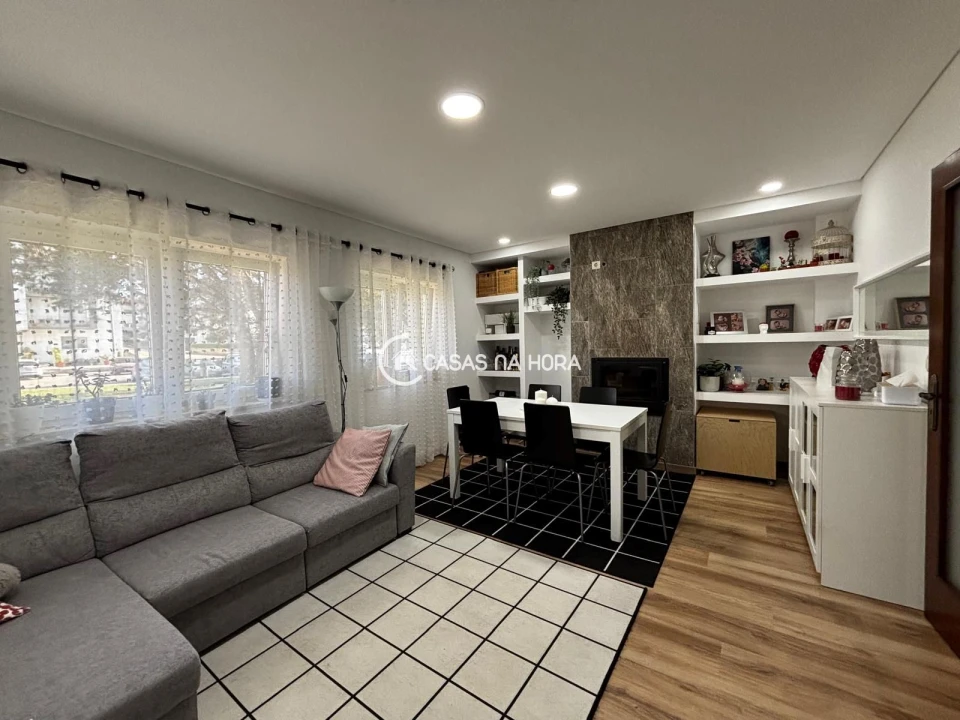 Apartamento T3 para Venda em Rio de Loba Foto 3