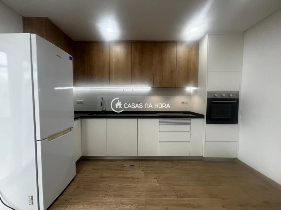 Apartamento T3 para Venda em Rio de Loba Foto 3