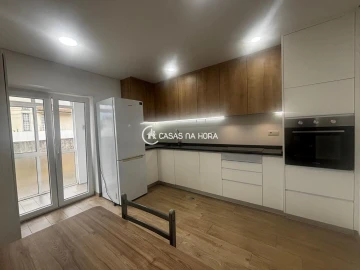 Apartamento T3 para Venda em Rio de Loba