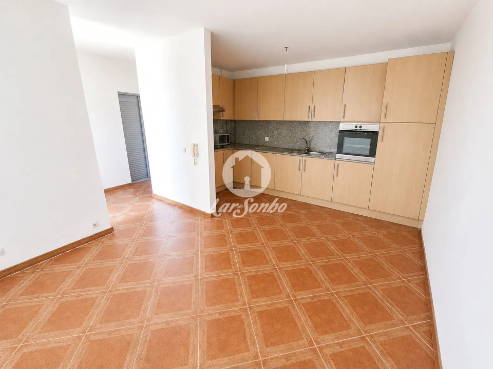 Moradia T3 para Venda em Perelhal Foto 3