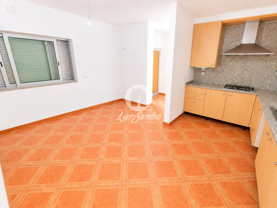 Moradia T3 para Venda em Perelhal Foto 2