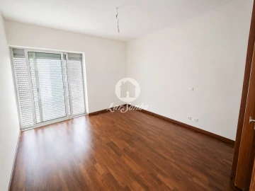 Moradia T3 para Venda em Perelhal