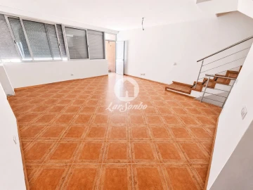Moradia T3 para Venda em Perelhal