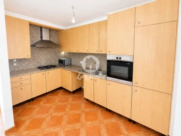 Moradia T3 para Venda em Perelhal