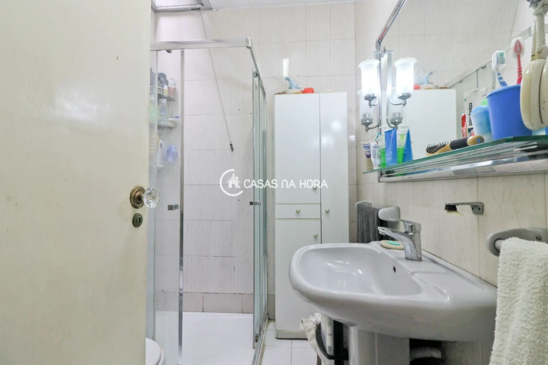 Moradia T4 para Venda em São Mamede de Infesta e Senhora da Hora Foto 6