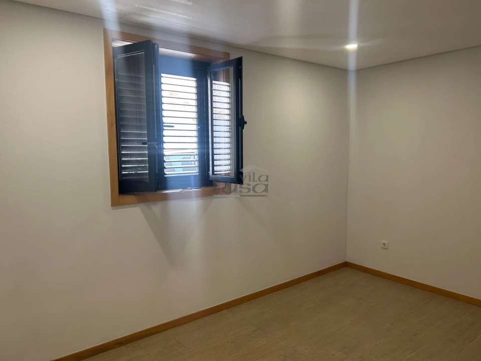 Apartamento T2 para Arrendamento em Gondomar (São Cosme), Valbom e Jovim Foto 5