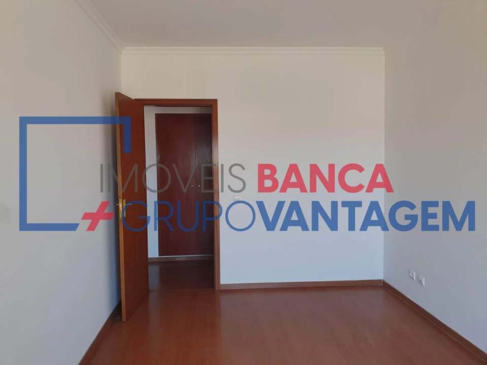 Apartamento T2 para Venda em Alto do Seixalinho, Santo André e Verderena Foto 7