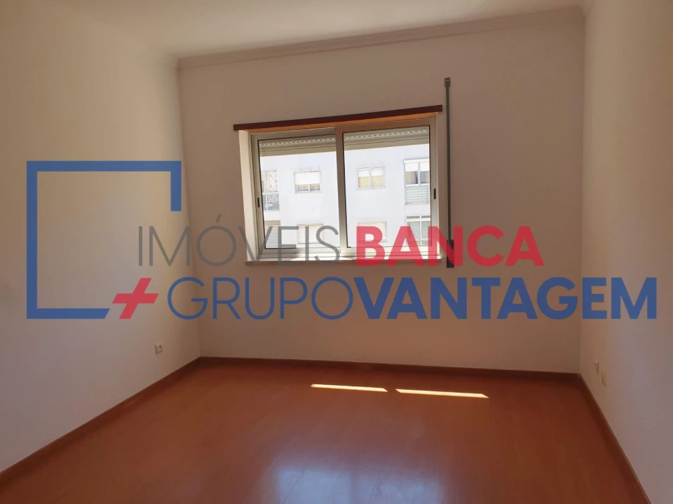 Apartamento T2 para Venda em Alto do Seixalinho, Santo André e Verderena Foto 8