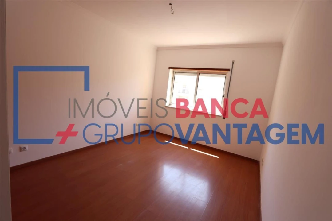 Apartamento T2 para Venda em Alto do Seixalinho, Santo André e Verderena Foto 14
