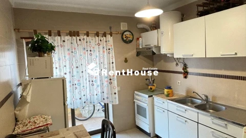 Apartamento T2 para Arrendamento em Buarcos