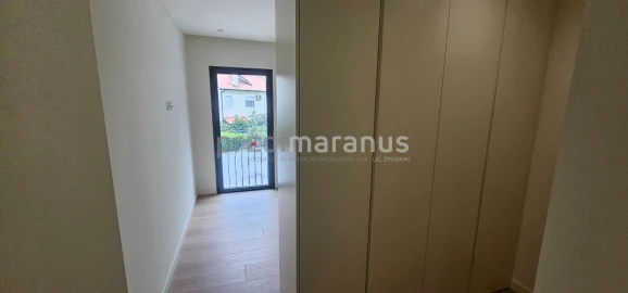 Apartamento T3 para Venda em Amarante (São Gonçalo), Madalena, Cepelos e Gatão