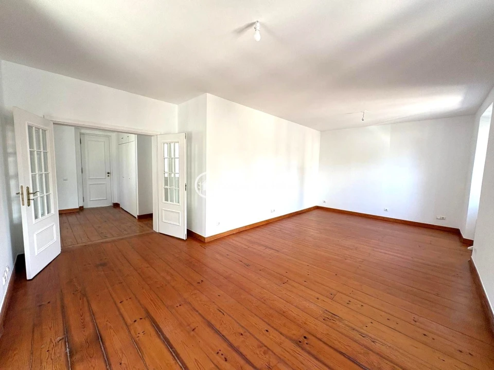 Apartamento T2 para Venda em Cascais e Estoril Foto 2