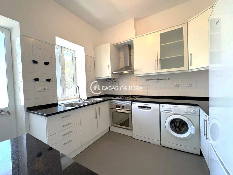 Apartamento T2 para Venda em Cascais e Estoril Foto 17