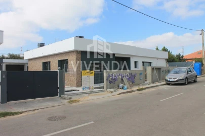 Moradia T4 para Venda em Quinta do Anjo