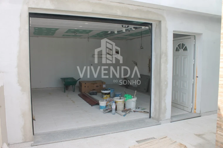 Moradia T4 para Venda em Quinta do Anjo Foto 22