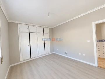 Apartamento T1 para Venda em Aguada de Cima