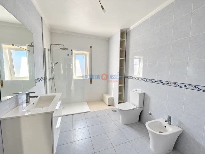 Apartamento T1 para Venda em Aguada de Cima Foto 13