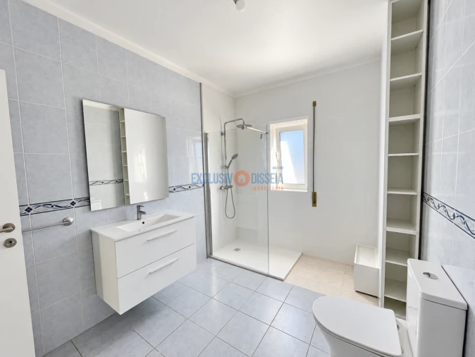 Apartamento T1 para Venda em Aguada de Cima Foto 14