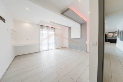 Moradia T3 para Venda em Olho Marinho