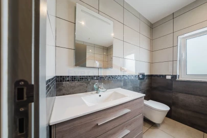 Moradia T3 para Venda em Olho Marinho
