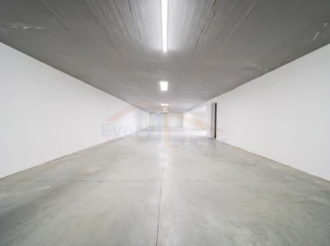 Moradia T3 para Venda em Olho Marinho