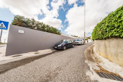 Moradia T3 para Venda em Olho Marinho