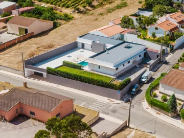 Moradia T3 para Venda em Olho Marinho