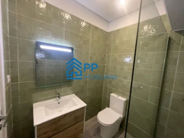 Apartamento T2 para Venda em Cedofeita, Santo Ildefonso, Sé, Miragaia, São Nicolau e Vitória