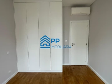 Apartamento T2 para Venda em Cedofeita, Santo Ildefonso, Sé, Miragaia, São Nicolau e Vitória
