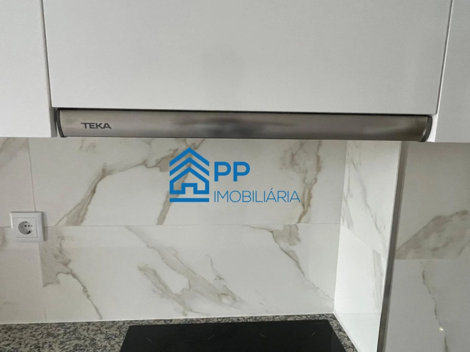 Apartamento T2 para Venda em Cedofeita, Santo Ildefonso, Sé, Miragaia, São Nicolau e Vitória Foto 22