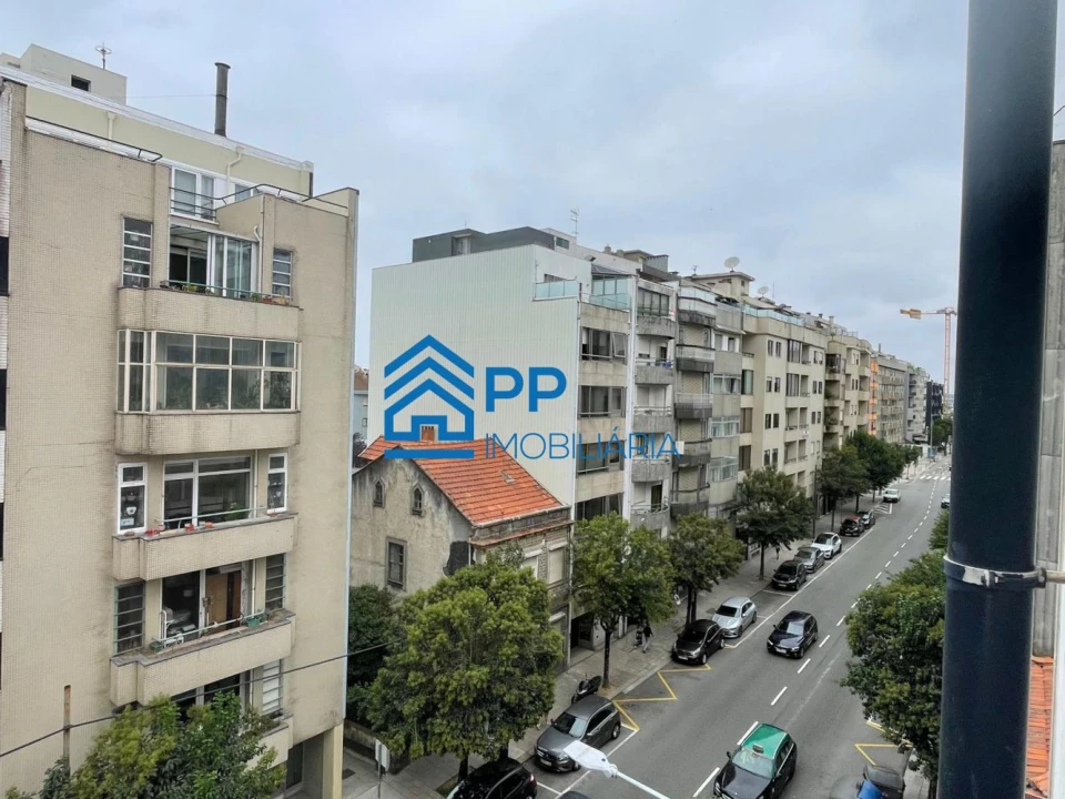 Apartamento T2 para Venda em Cedofeita, Santo Ildefonso, Sé, Miragaia, São Nicolau e Vitória Foto 45
