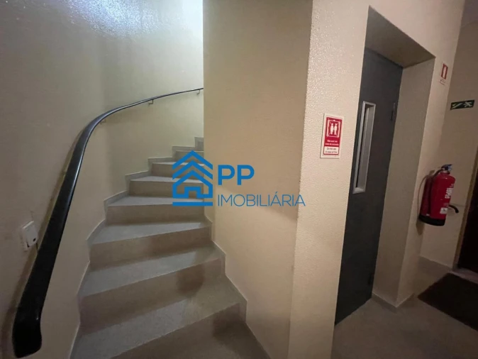 Apartamento T2 para Venda em Cedofeita, Santo Ildefonso, Sé, Miragaia, São Nicolau e Vitória Foto 43