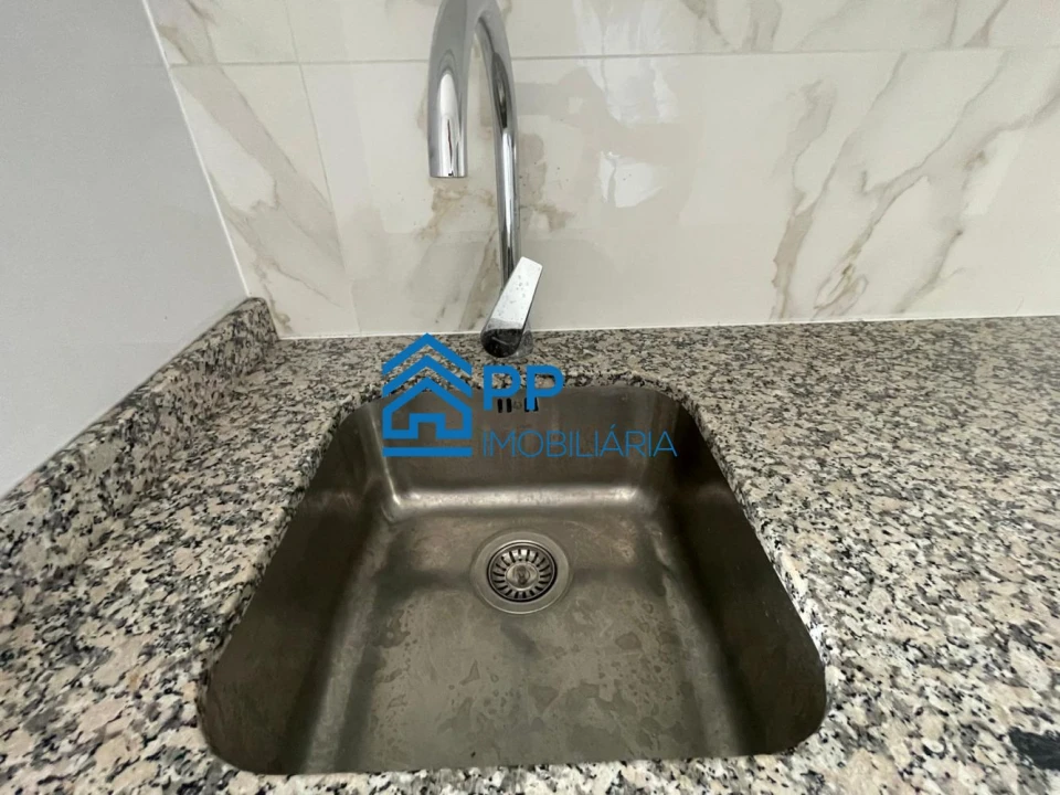 Apartamento T2 para Venda em Cedofeita, Santo Ildefonso, Sé, Miragaia, São Nicolau e Vitória Foto 26