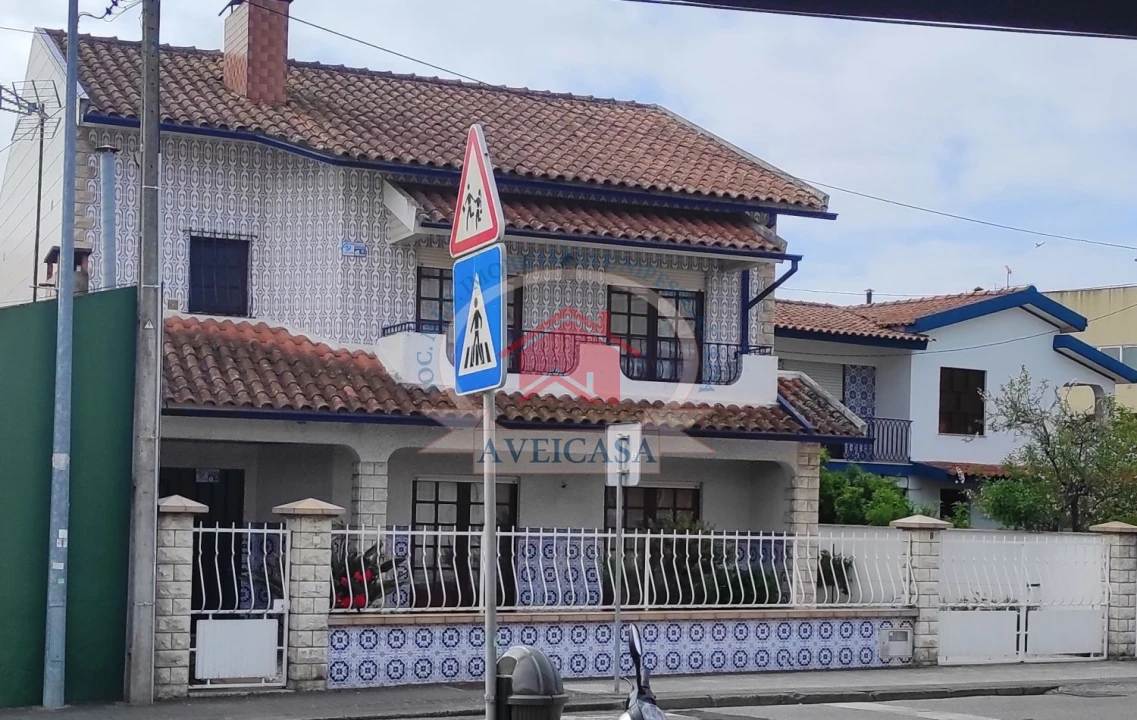 Moradia T5 para Venda em Ílhavo (São Salvador) Foto 1