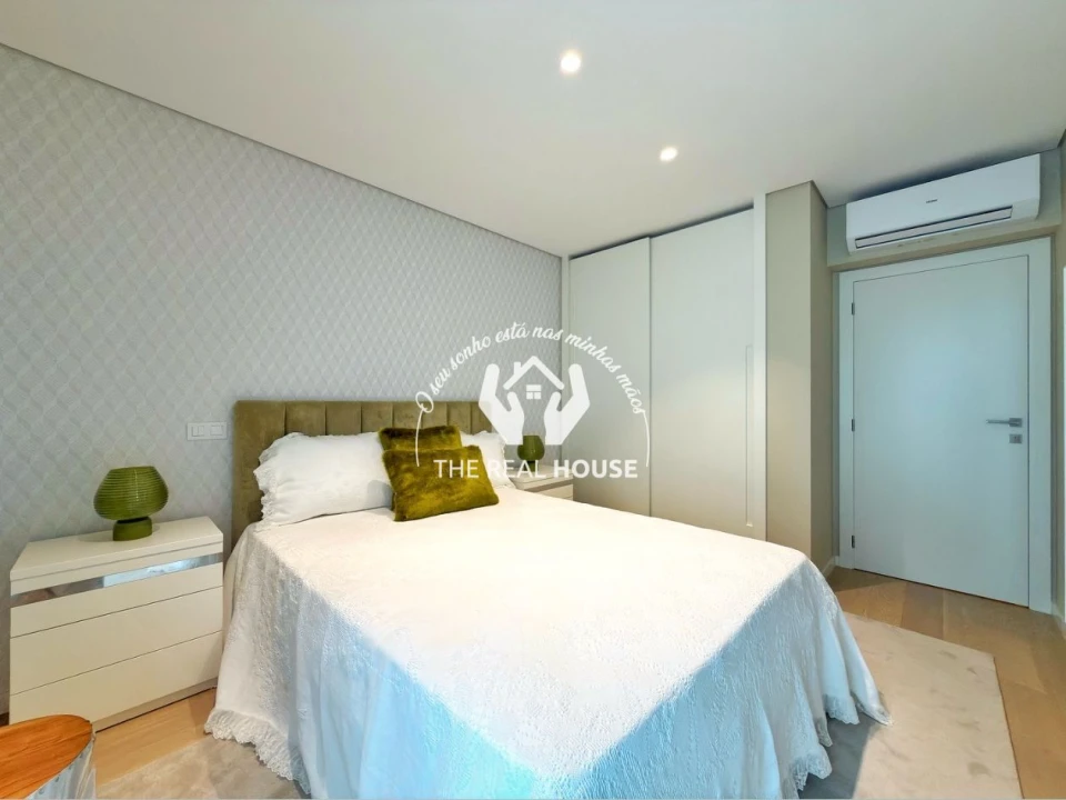 Apartamento T3 para Venda em São Martinho Foto 9