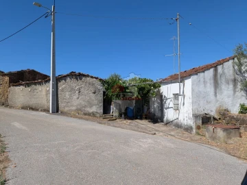 Moradia T3 para Venda em Vila de Rei