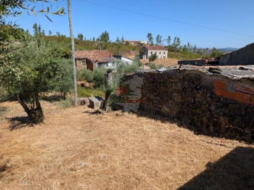 Moradia T3 para Venda em Vila de Rei