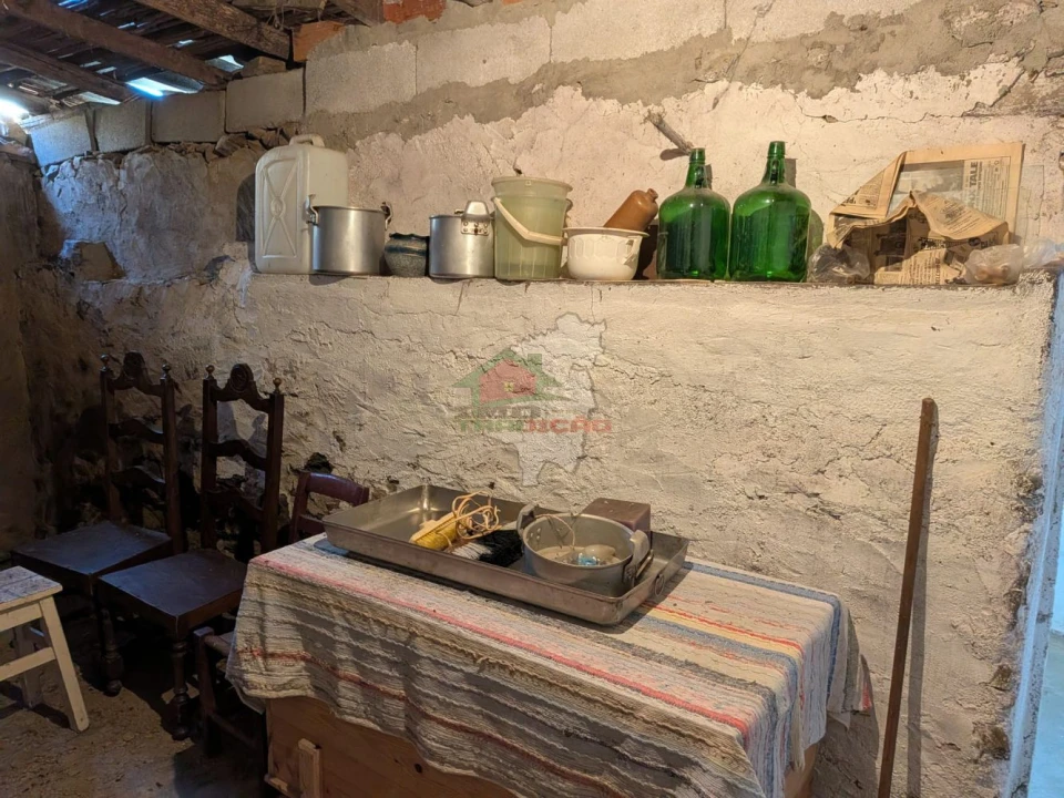 Moradia T3 para Venda em Vila de Rei Foto 18