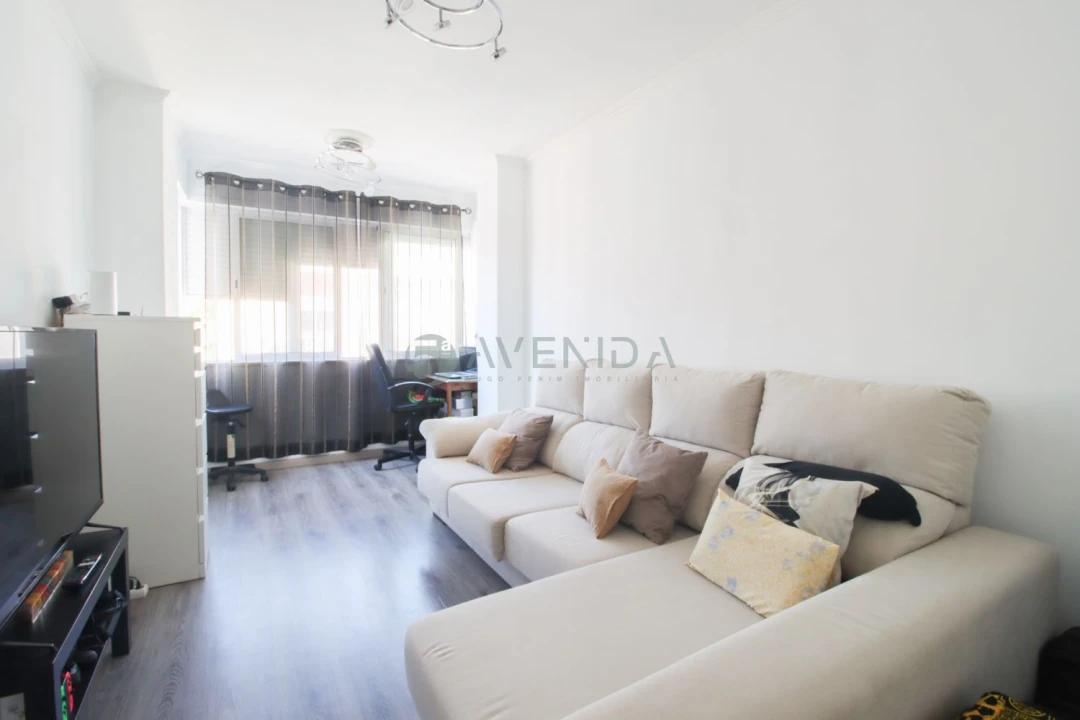 Apartamento T2 para Venda em Baixa da Banheira e Vale da Amoreira Foto 3